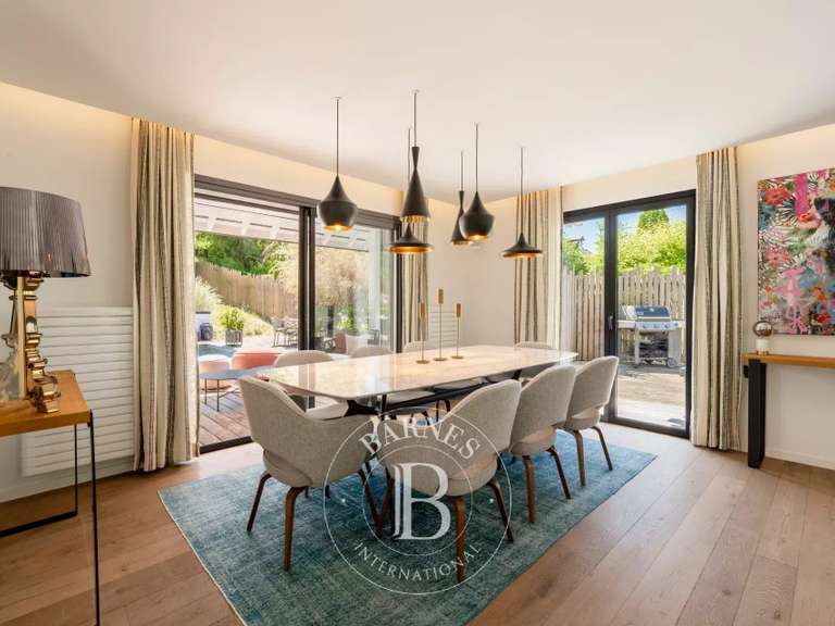 Villa Annecy - 5 chambres - 200m²