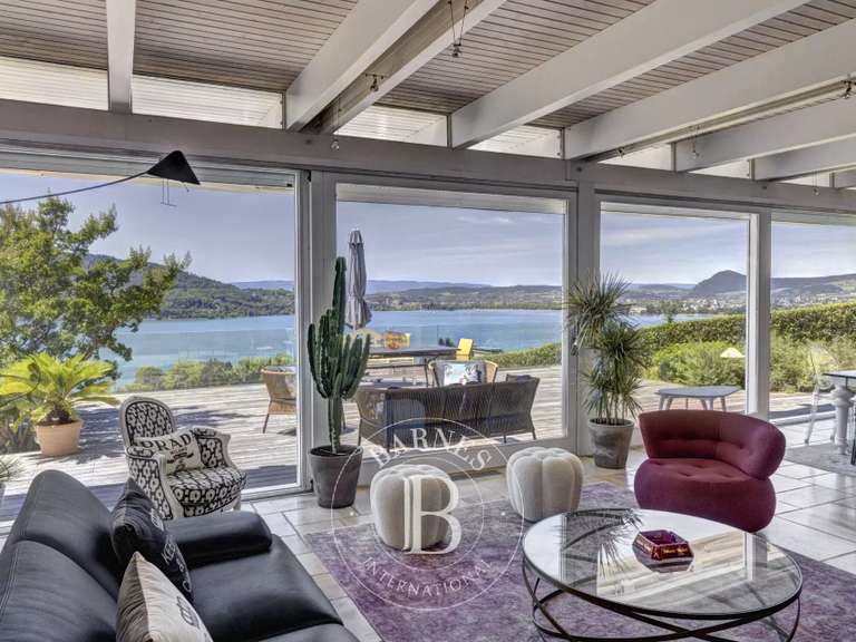 Villa Annecy - 3 chambres - 400m²