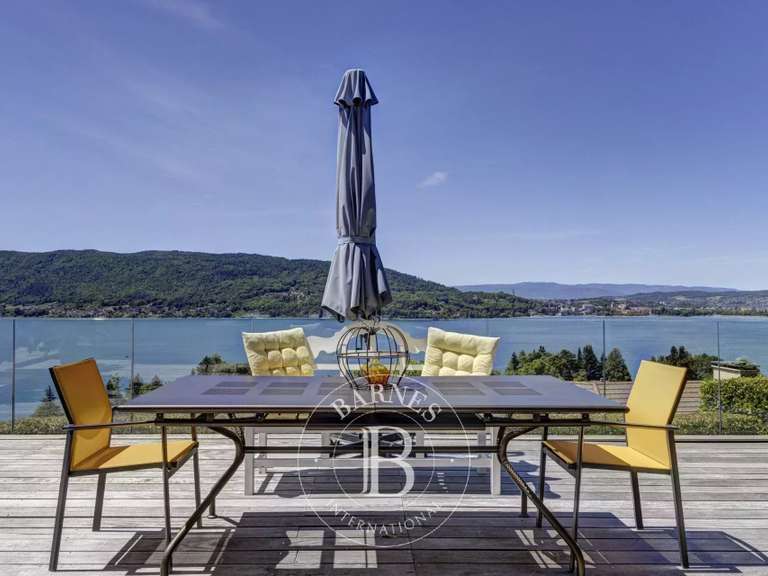 Villa Annecy - 3 chambres - 400m²