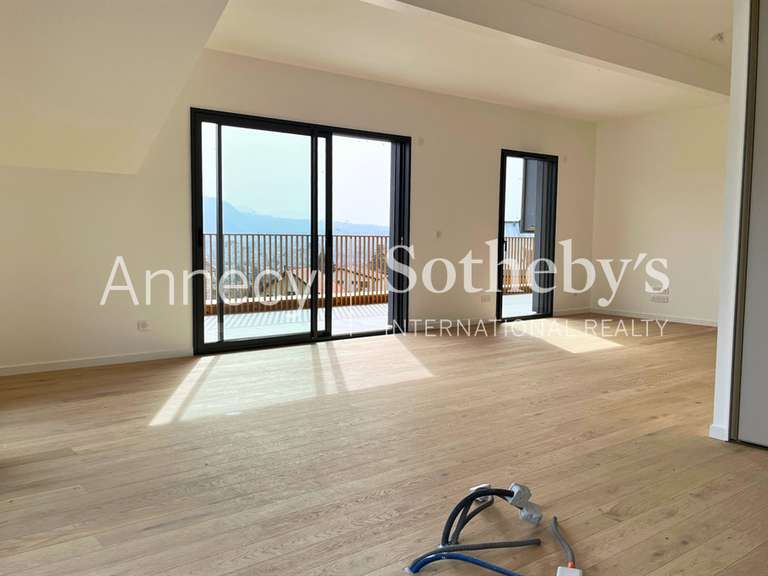 Apartment Annecy-le-Vieux - 3 bedrooms - 109m²