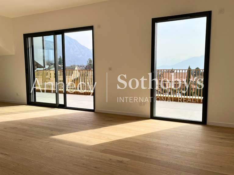Apartment Annecy-le-Vieux - 3 bedrooms - 109m²