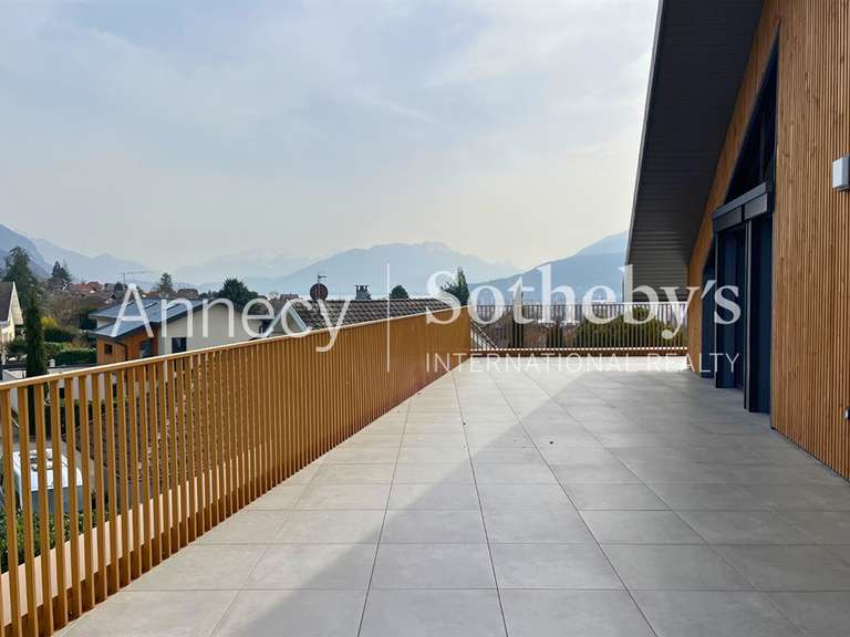 Apartment Annecy-le-Vieux - 3 bedrooms - 109m²