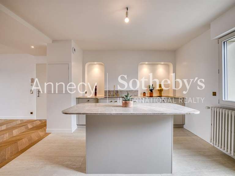Apartment Annecy-le-Vieux - 3 bedrooms - 117m²