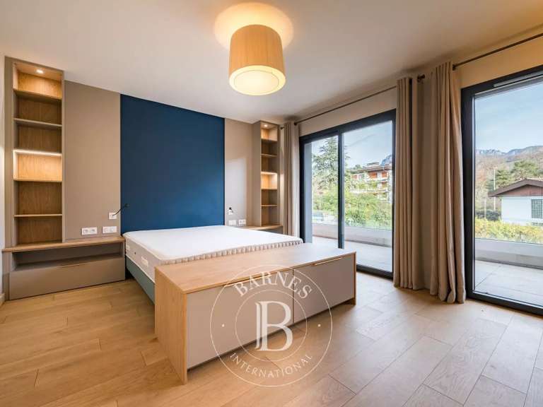 Appartement Annecy-le-Vieux - 3 chambres - 121m²