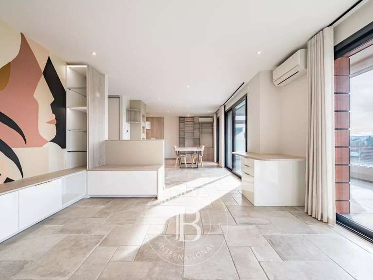 Appartement Annecy-le-Vieux - 3 chambres - 121m²