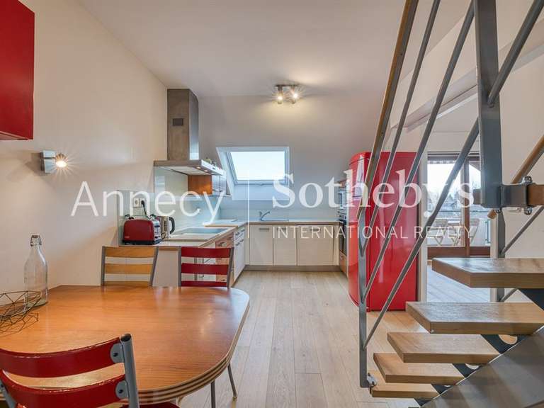 Appartement Annecy-le-Vieux - 4 chambres - 145m²