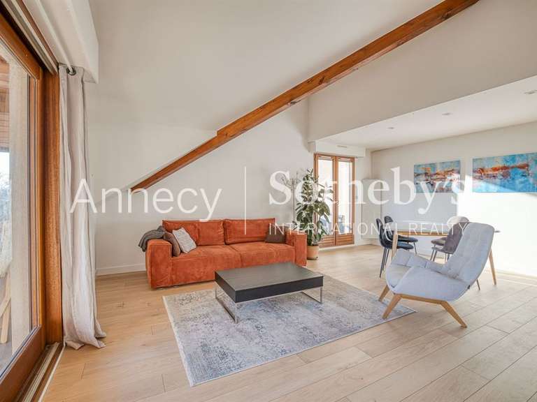 Appartement Annecy-le-Vieux - 4 chambres - 145m²
