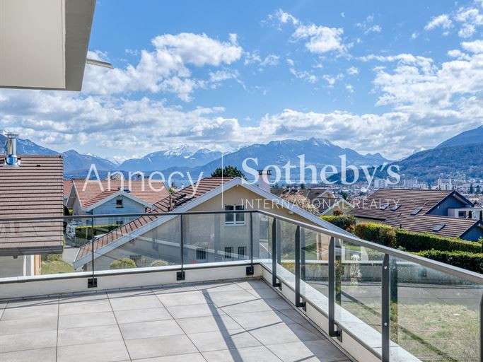 Apartment Annecy-le-Vieux - 3 bedrooms - 102m²