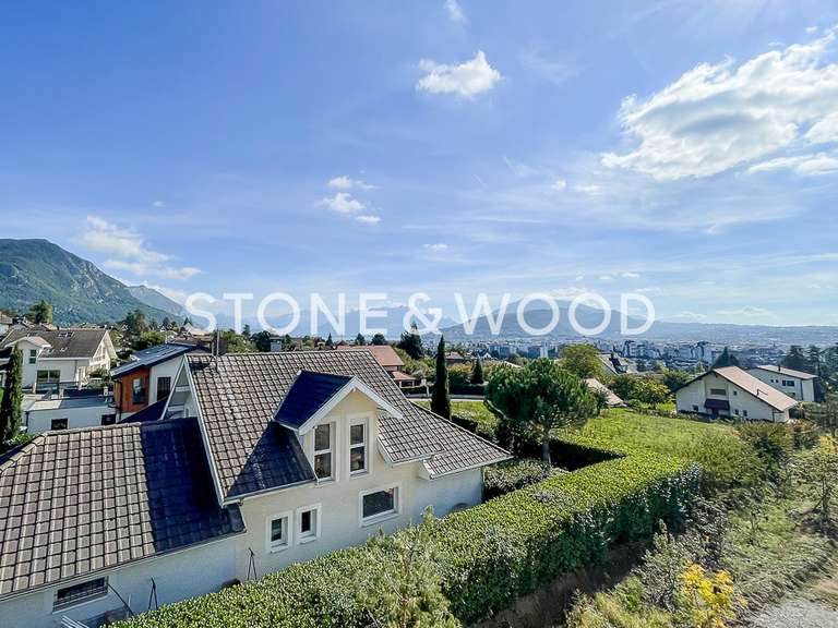 Appartement Annecy-le-Vieux - 3 chambres - 112m²