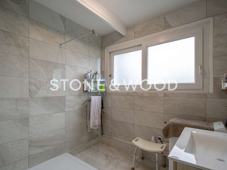 Appartement Annecy-le-Vieux - 3 chambres - 137m²