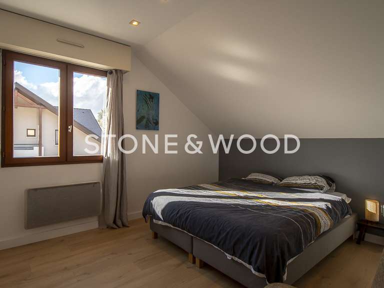 Appartement Annecy-le-Vieux - 4 chambres - 145m²