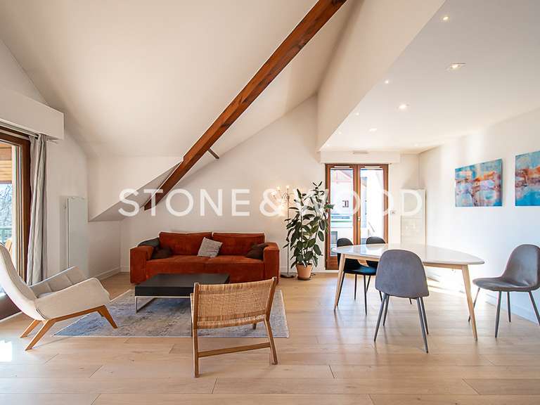 Appartement Annecy-le-Vieux - 4 chambres - 145m²