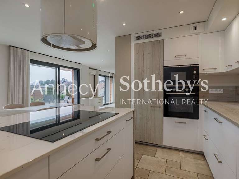 Apartment Annecy-le-Vieux - 3 bedrooms - 118m²