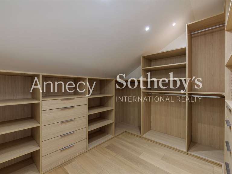 Apartment Annecy-le-Vieux - 3 bedrooms - 118m²