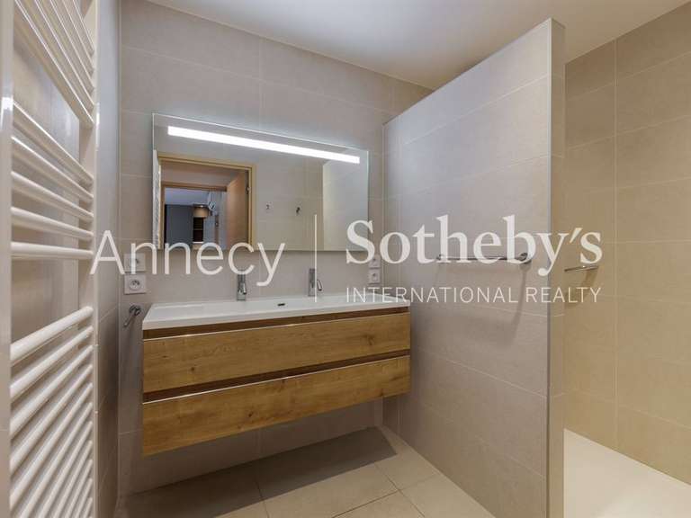 Apartment Annecy-le-Vieux - 3 bedrooms - 118m²