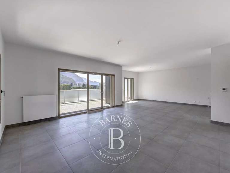 Apartment Annecy-le-Vieux - 3 bedrooms - 113m²