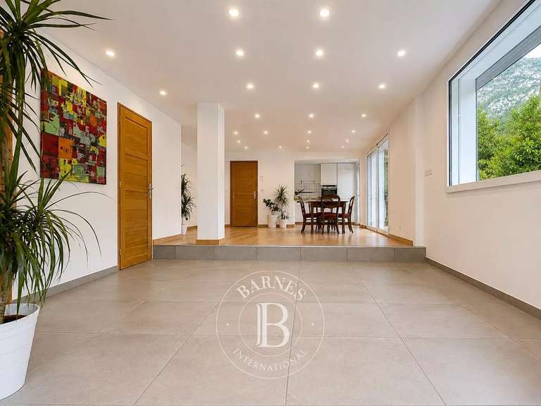 Appartement Annecy-le-Vieux - 4 chambres - 133m²