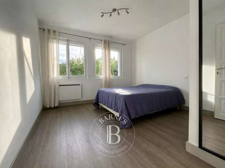 Appartement Annecy-le-Vieux - 3 chambres - 128m²