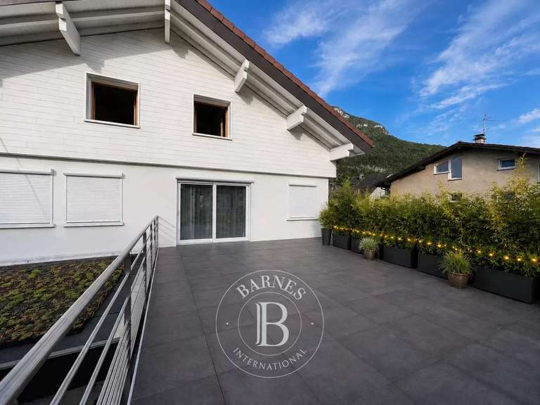 Appartement Annecy-le-Vieux - 3 chambres - 128m²