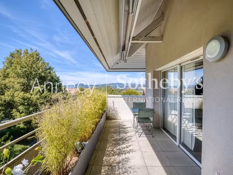 Appartement Annecy-le-Vieux - 3 chambres - 100m²