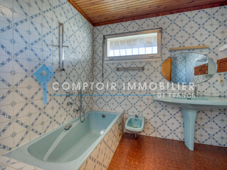 Maison Annecy-le-Vieux - 6 chambres - 268m²
