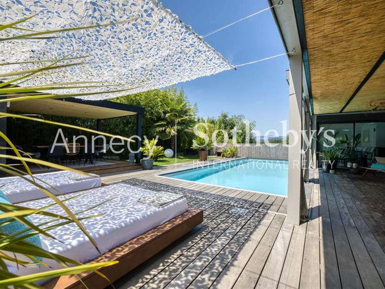 Maison Annecy-le-Vieux - 6 chambres - 350m²