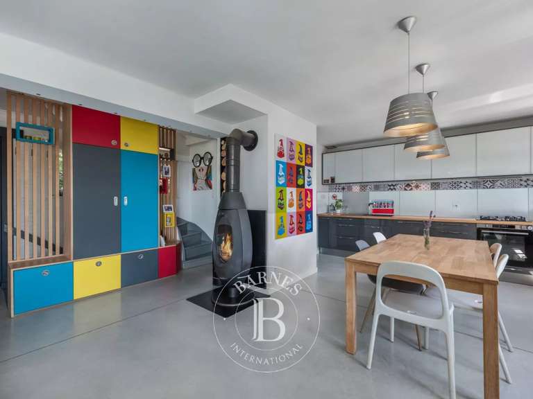 Maison Annecy-le-Vieux - 3 chambres - 120m²