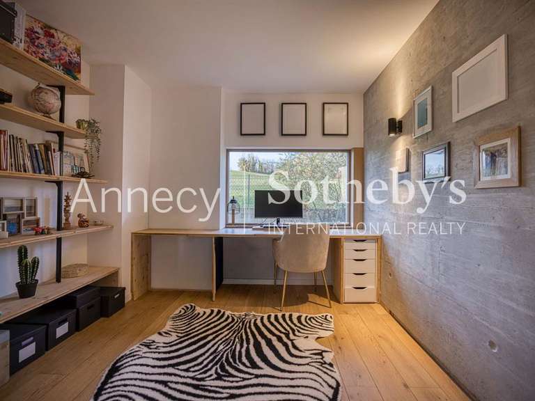 Maison Annecy-le-Vieux - 4 chambres - 288m²