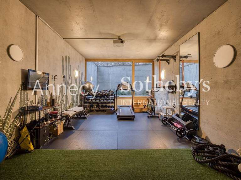 Maison Annecy-le-Vieux - 4 chambres - 288m²