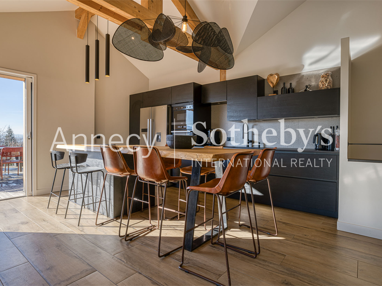House Annecy-le-Vieux - 5 bedrooms - 180m²
