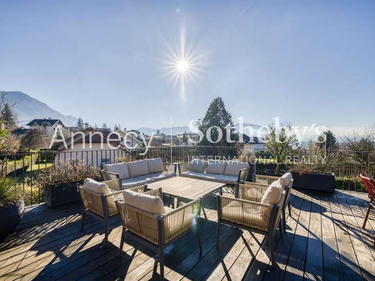 House Annecy-le-Vieux - 5 bedrooms - 180m²