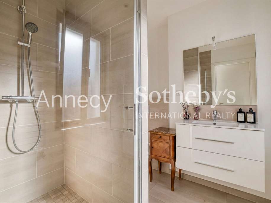 Maison Annecy-le-Vieux