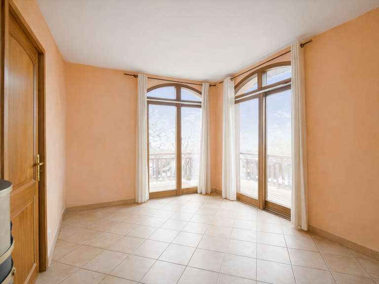 Maison Annecy-le-Vieux - 6 chambres - 266m²