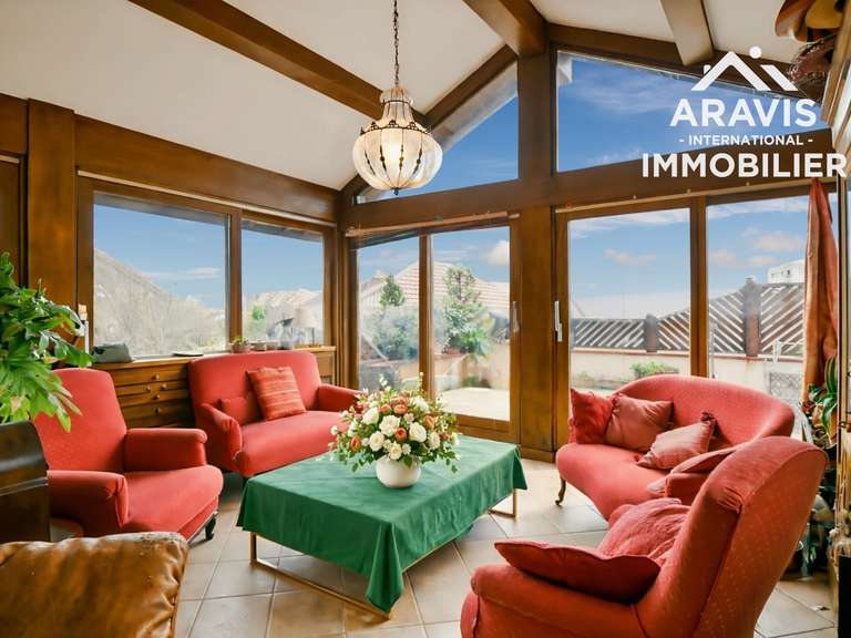 Maison Annecy-le-Vieux - 6 chambres - 266m²