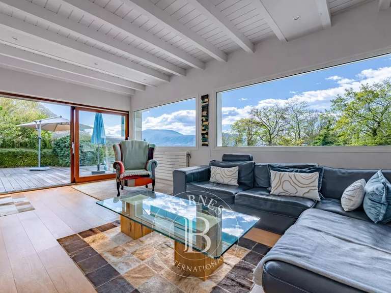 Maison Annecy-le-Vieux - 5 chambres - 295m²