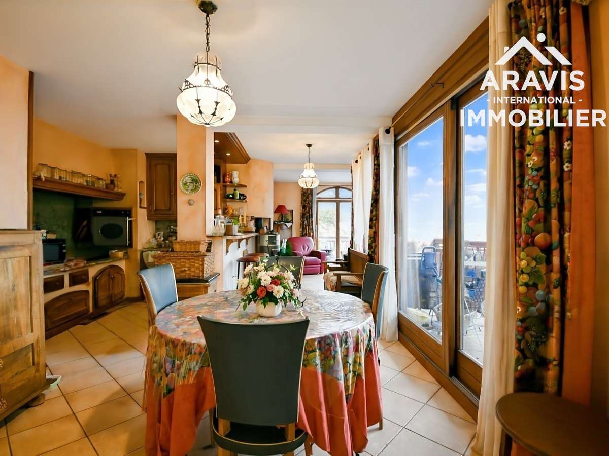 Maison Annecy-le-Vieux