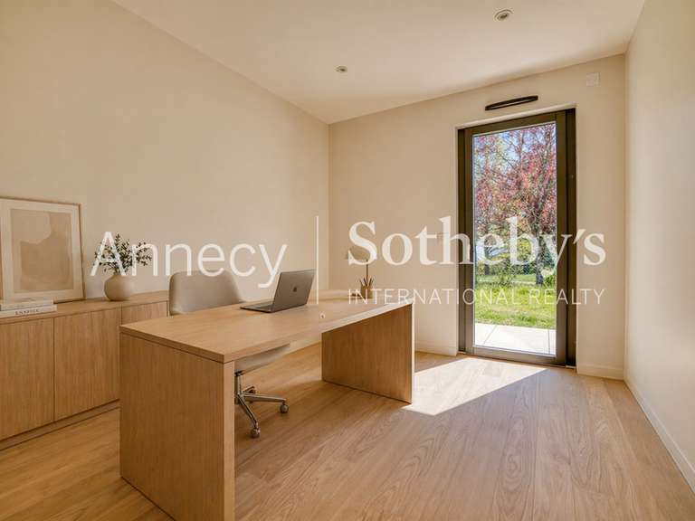 Maison Annecy-le-Vieux - 4 chambres - 167m²