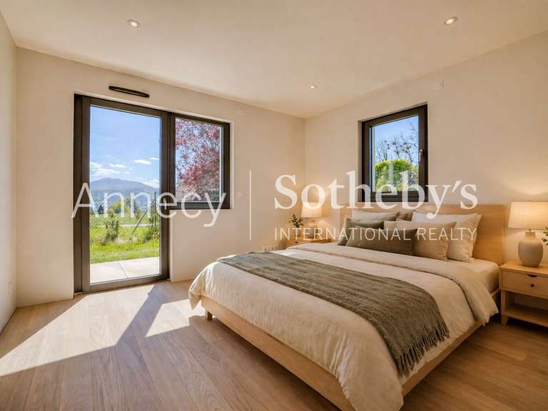 Maison Annecy-le-Vieux - 4 chambres - 167m²