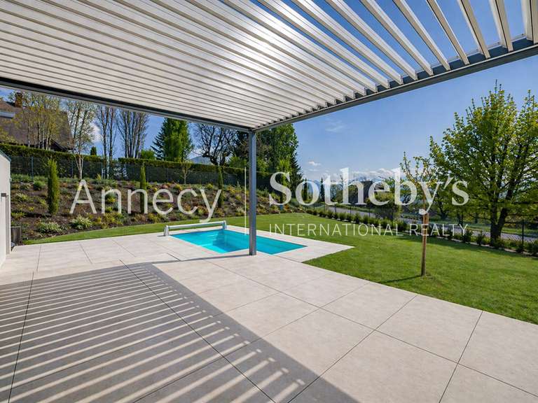 Maison Annecy-le-Vieux - 4 chambres - 167m²