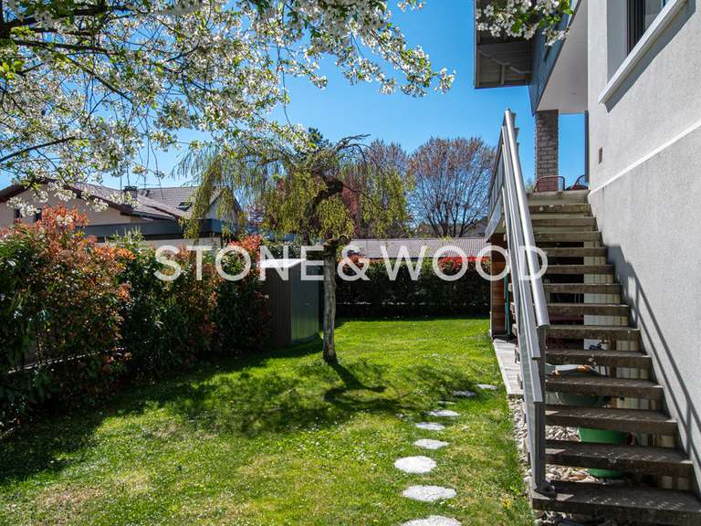 House Annecy-le-Vieux - 5 bedrooms - 211m²