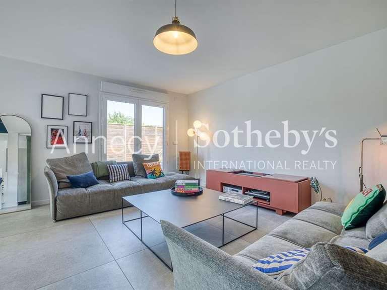 Maison Annecy-le-Vieux - 3 chambres - 105m²