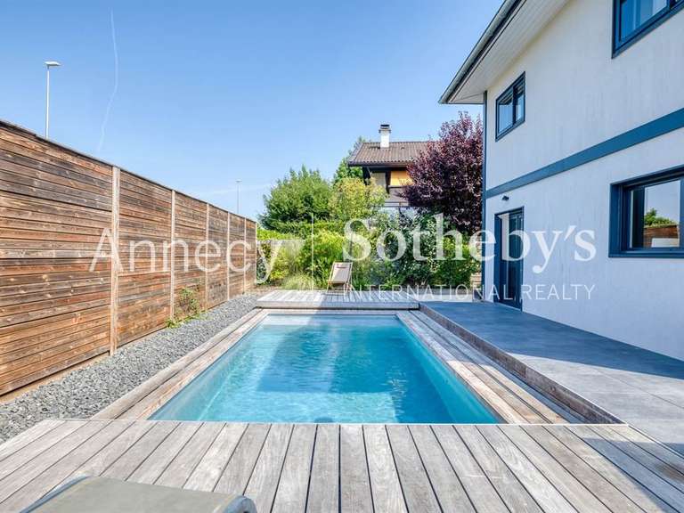 Maison Annecy-le-Vieux - 3 chambres - 105m²