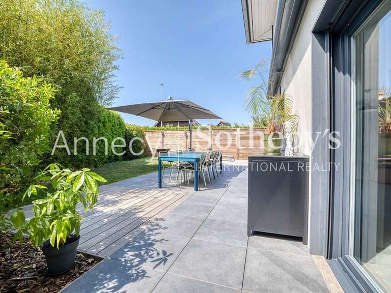 Maison Annecy-le-Vieux - 3 chambres - 105m²