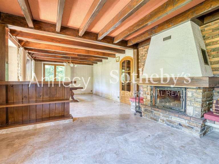 Maison Annecy-le-Vieux - 5 chambres - 480m²