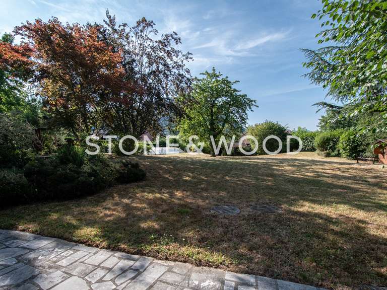 Maison Annecy-le-Vieux - 5 chambres - 224m²