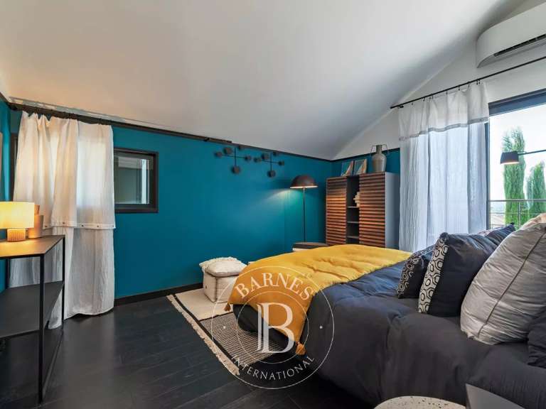 Maison Annecy-le-Vieux - 5 chambres - 430m²