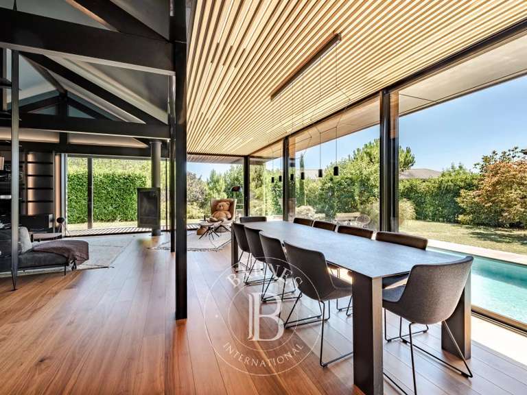 Maison Annecy-le-Vieux - 5 chambres - 430m²