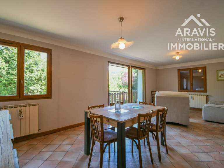 Maison Annecy-le-Vieux - 4 chambres - 150m²