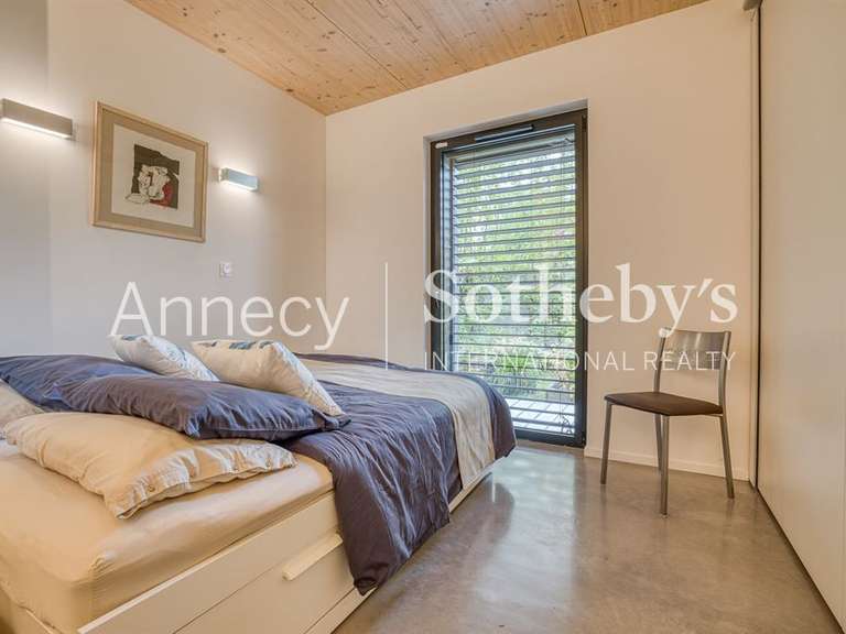 Maison Annecy-le-Vieux - 3 chambres - 174m²
