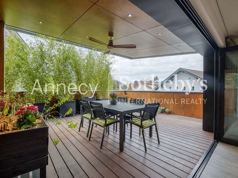 Maison Annecy-le-Vieux - 3 chambres - 174m²